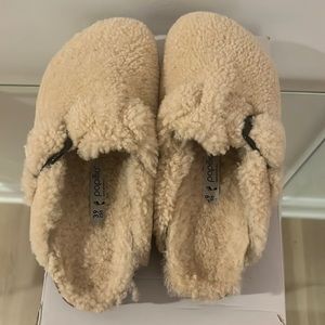 Birkenstock Papillio Boston Big Buckle Teddy Eggshell